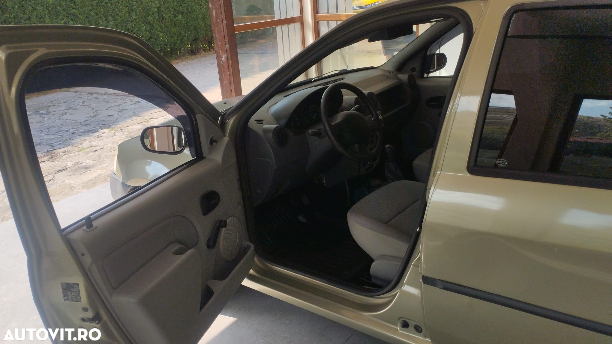 Dacia Logan Express 1.5 dCi - 12