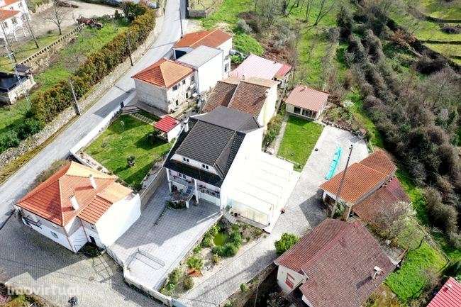 Moradia com Piscina - VISEU - Grande imagem: 2/25