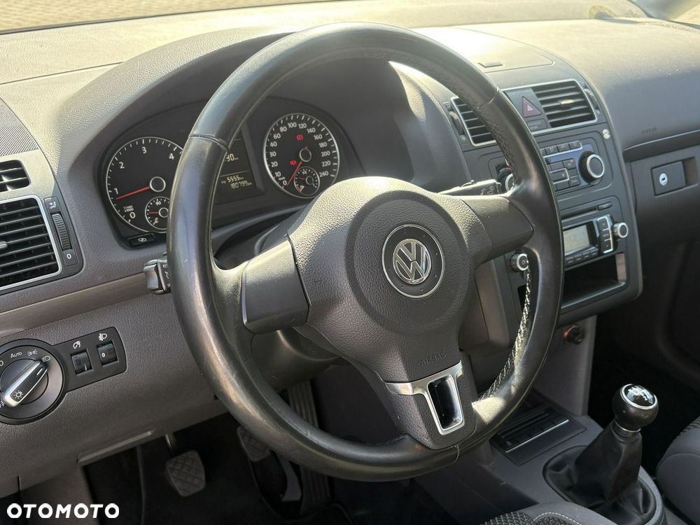 Volkswagen Touran 1.6 TDI DPF BlueMot Comfortline - 19