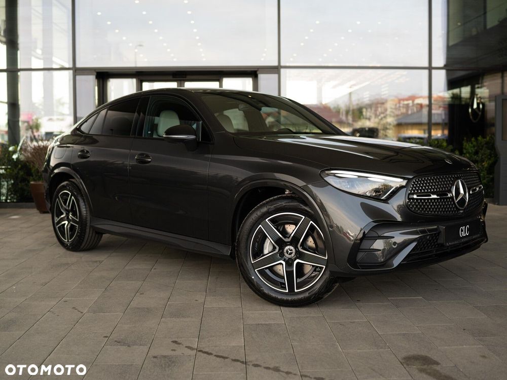 Mercedes-Benz GLC - 4