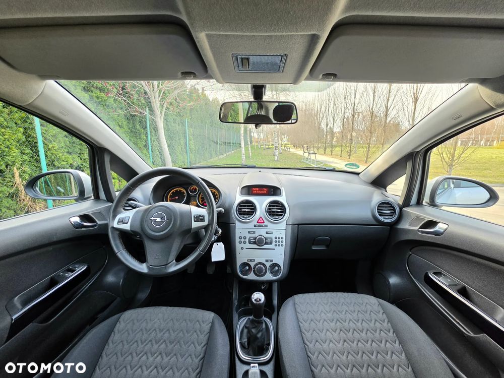 Opel Corsa 1.2 16V Enjoy - 13