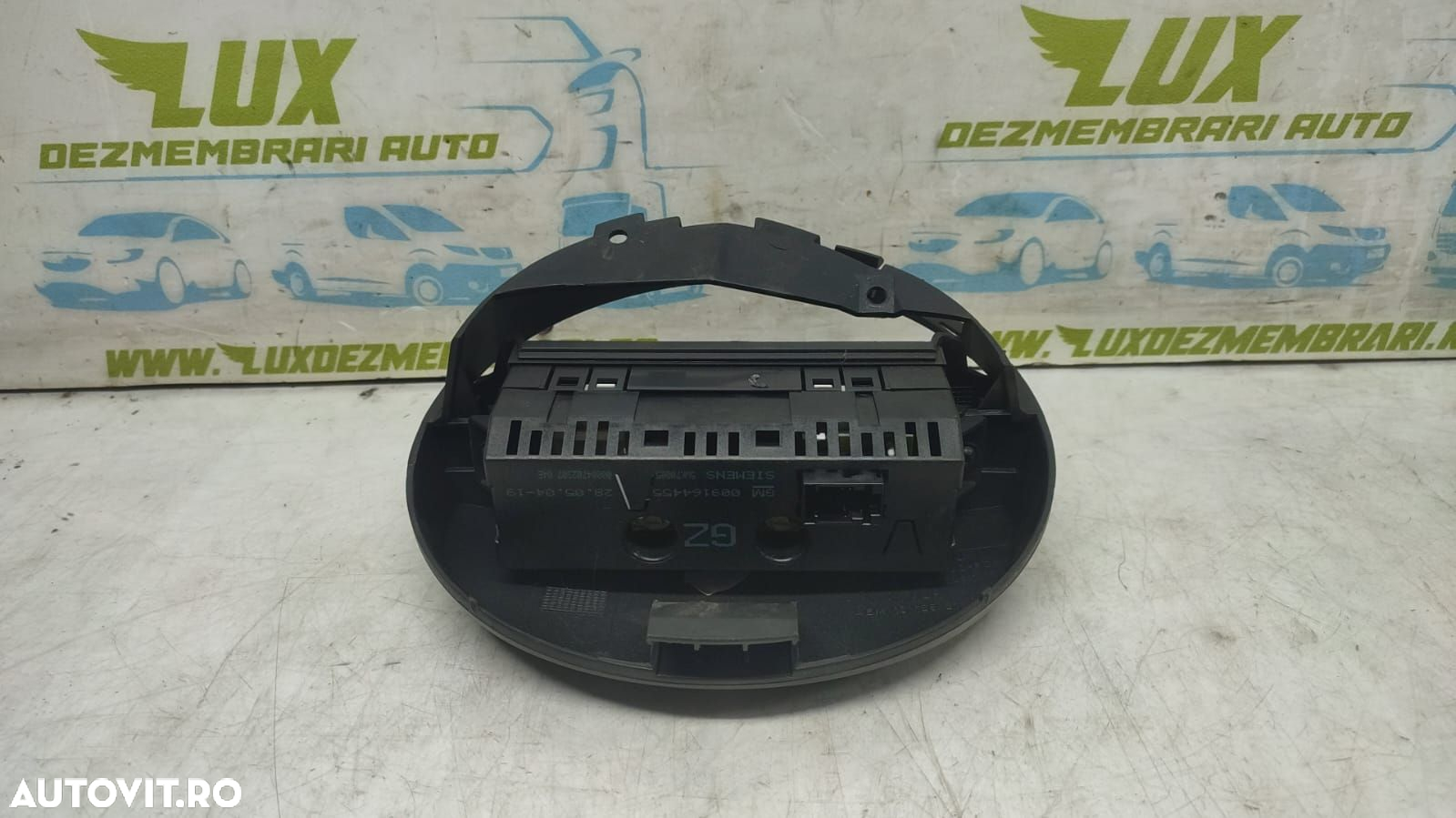 Display ecran afisaj bord 009164455 Opel Corsa C [2000 - 2003] - 2