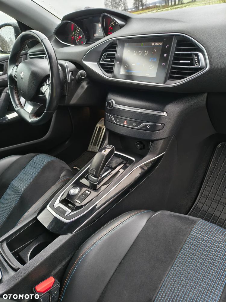 Peugeot 308 BlueHDi 130 EAT8 Stop & Start Tech Edition - 7