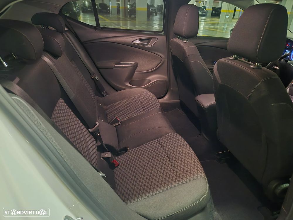 Opel Astra 1.0 Turbo S&S Dynamic - 30