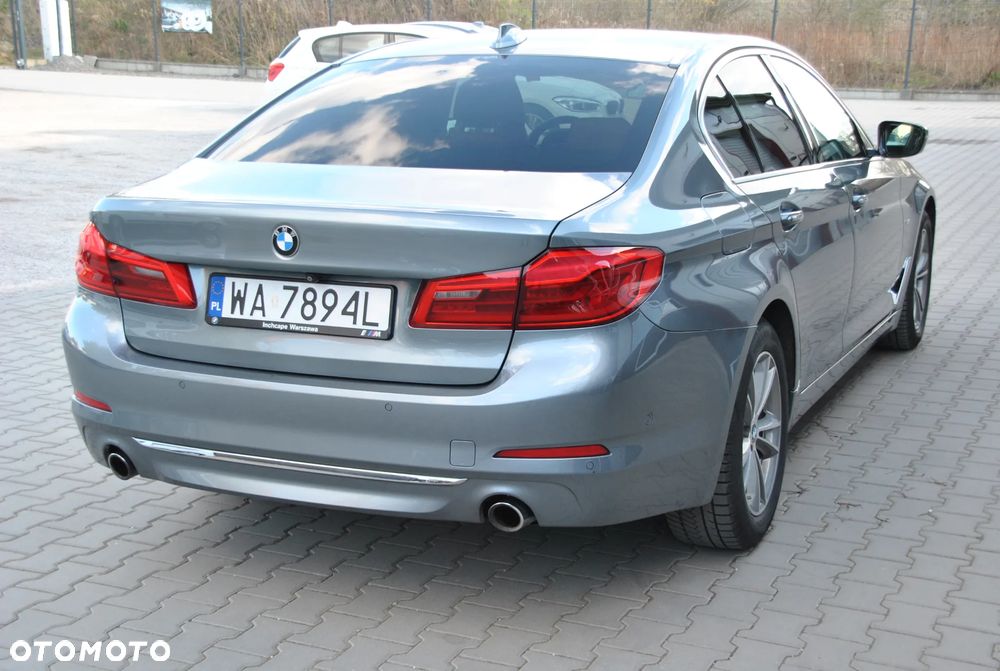 BMW Seria 5 520d Efficient Dynamics Luxury Line sport - 4