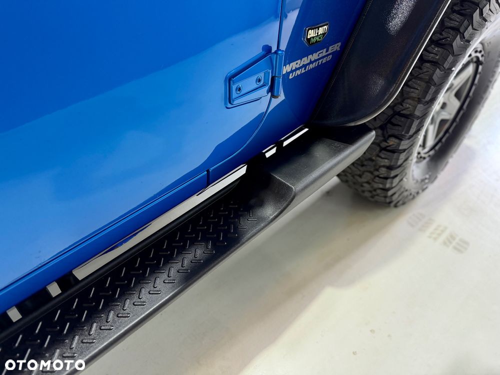 Jeep Wrangler 3.6 Unlim Night Eagle - 20