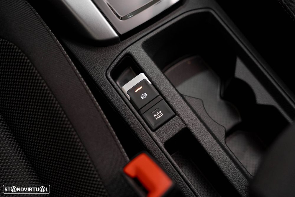 VW T-Roc 1.0 TSI Urban - 14