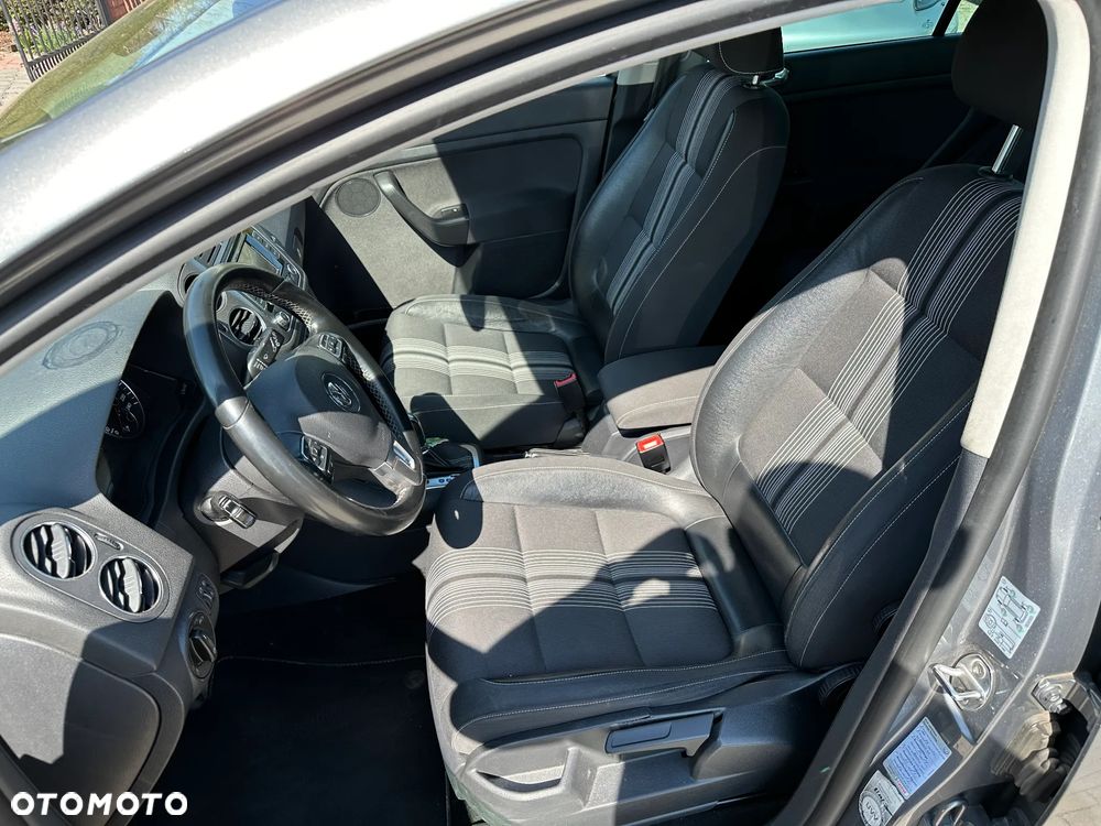 Volkswagen Golf Plus - 19