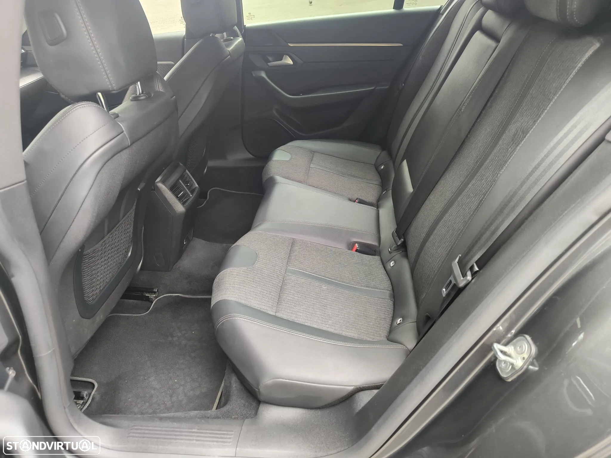 Peugeot 508 SW 1.5 BlueHDi Allure Pack EAT8 - 18