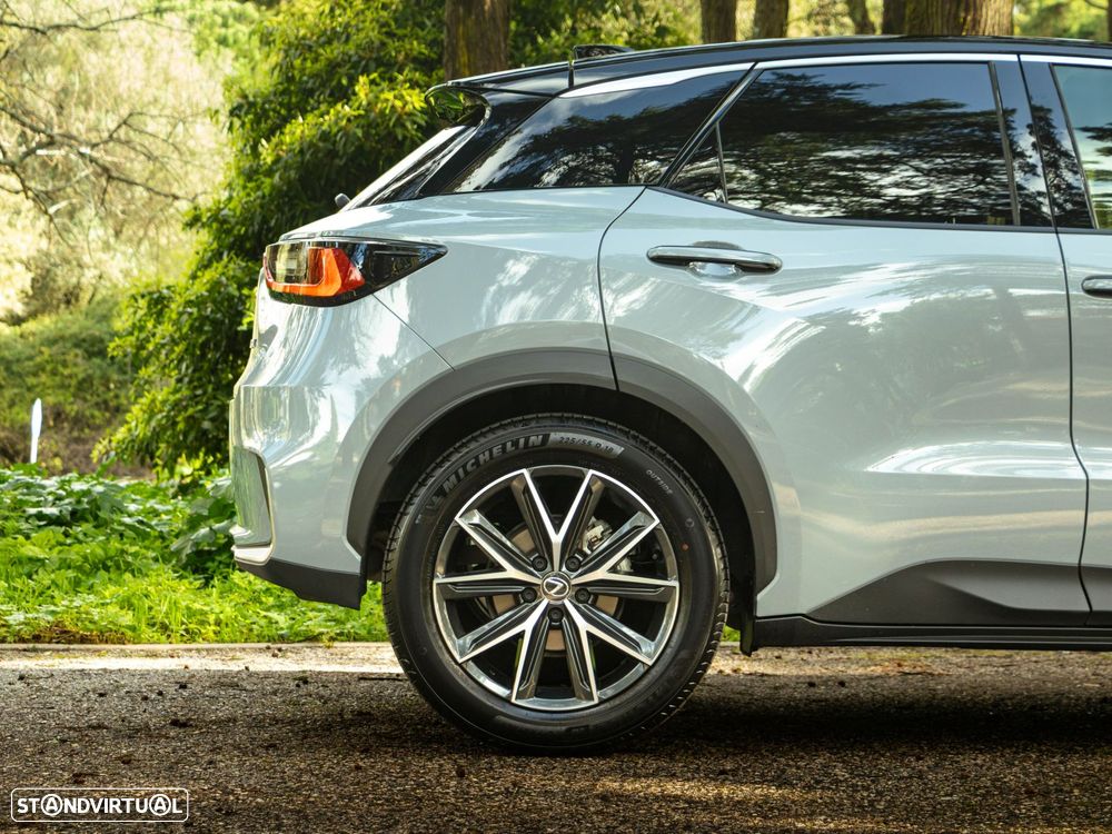 Lexus LBX Emotion - 21