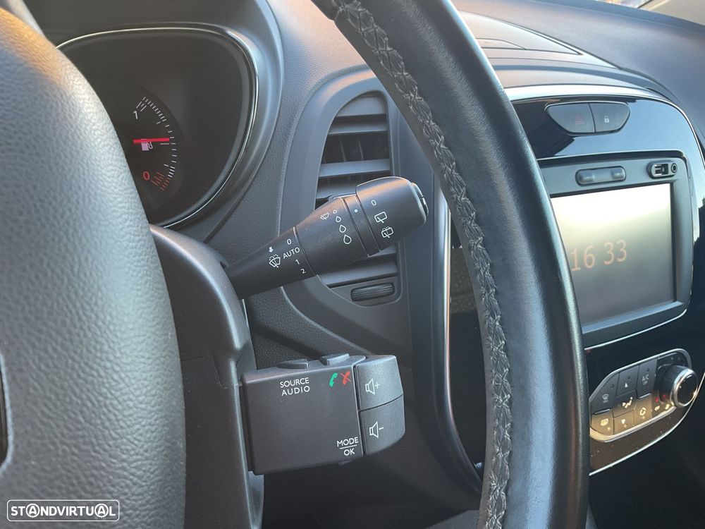 Renault Captur 1.0 TCe Exclusive - 35