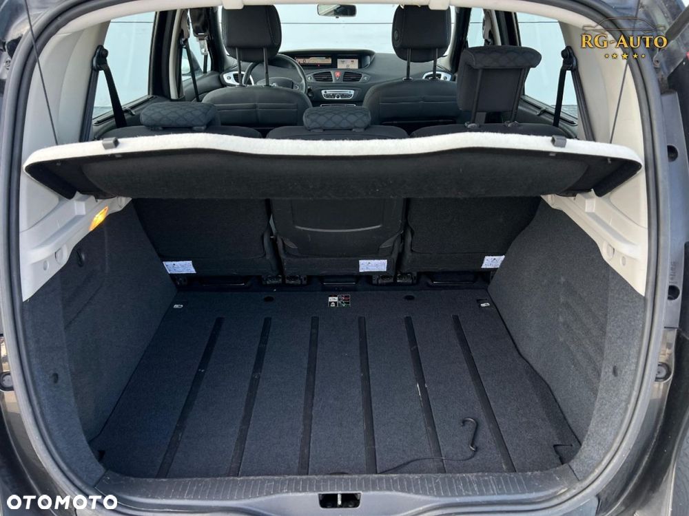 Renault Scenic - 22