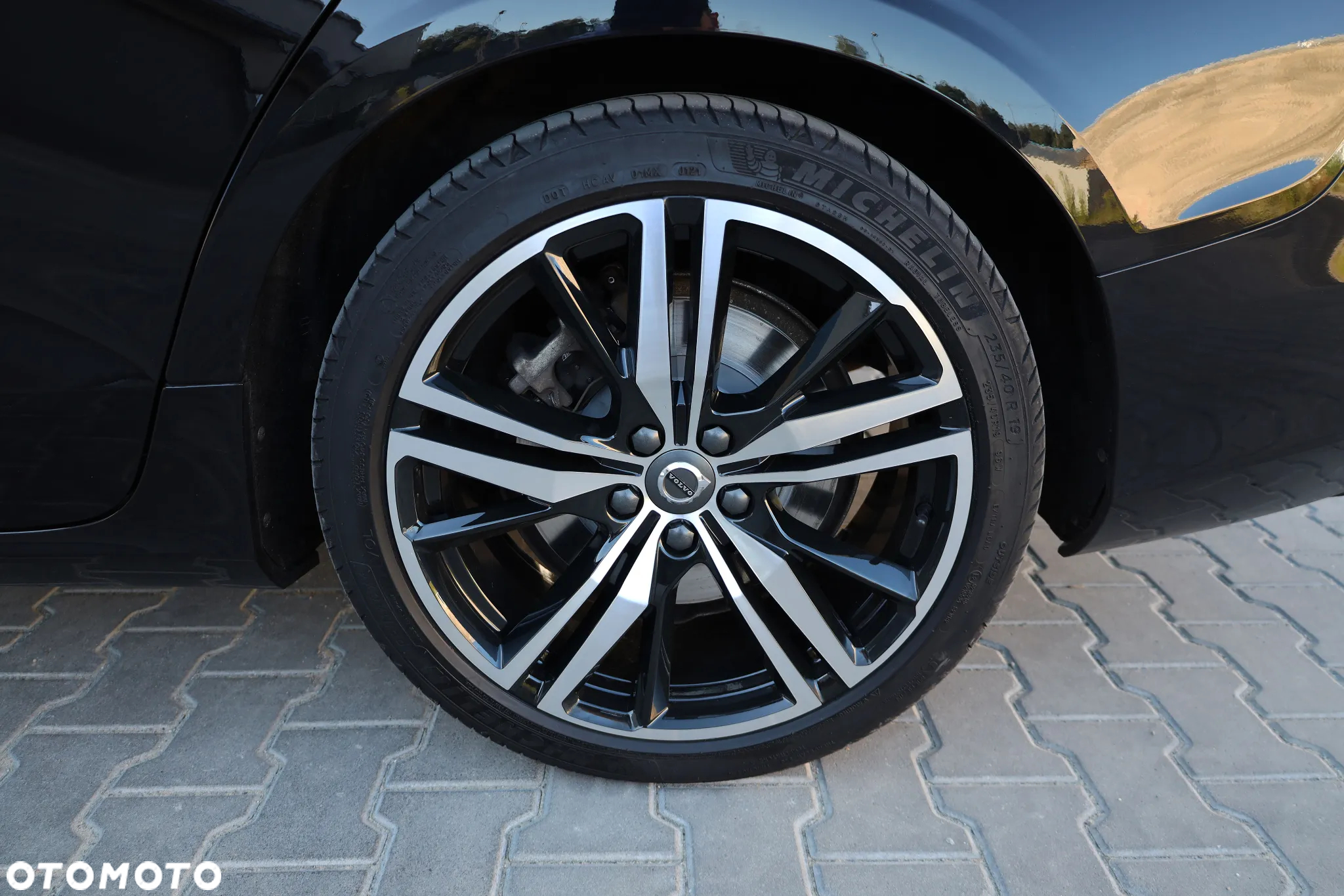 Volvo V60 T6 AWD Recharge Geartronic RDesign - 33