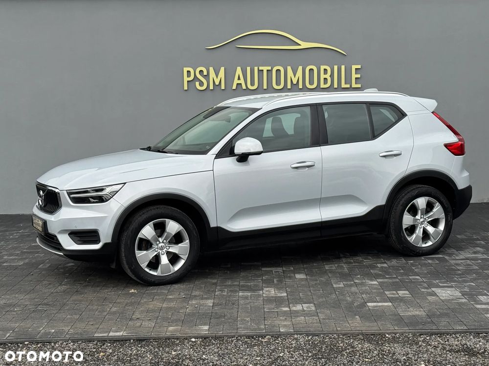 Volvo XC 40 T3 Momentum Pro - 3