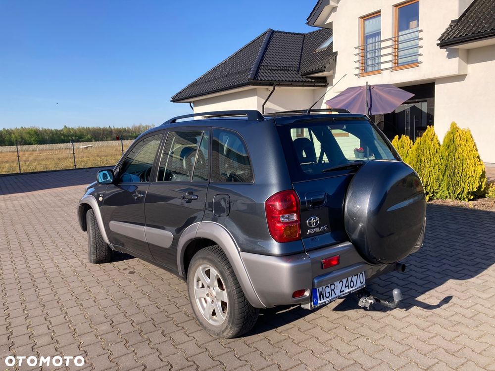 Toyota RAV4 2.0 VVT-i 4x4 - 3