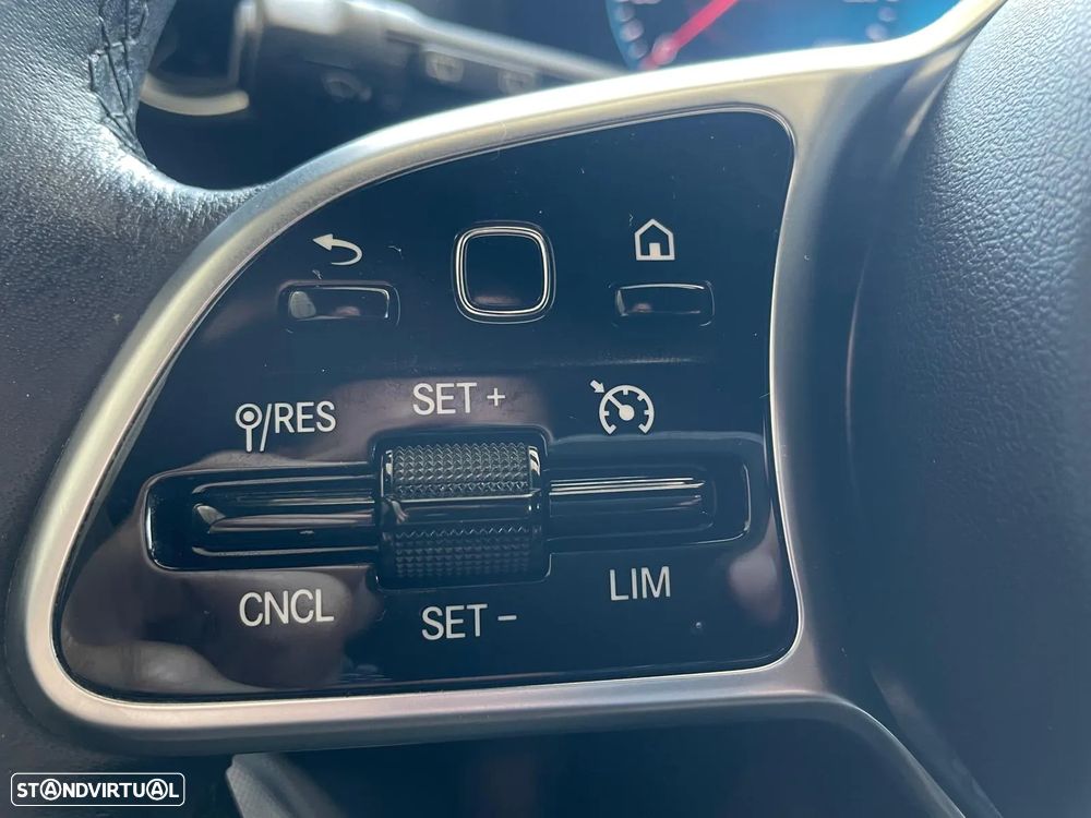 Mercedes-Benz CLA 180 d Shooting Brake Progressive Aut. - 23