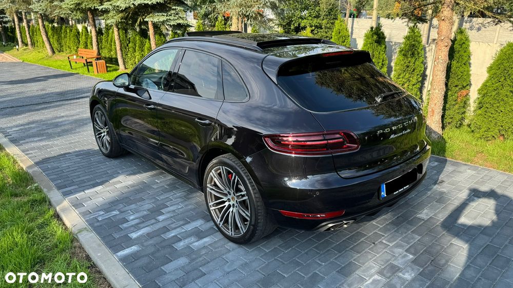 Porsche Macan - 3