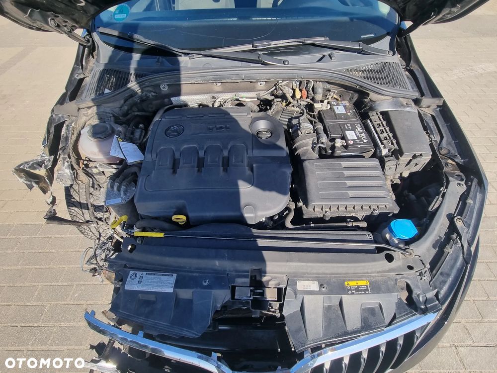 Skoda Octavia 2.0 TDI DSG Tour - 14