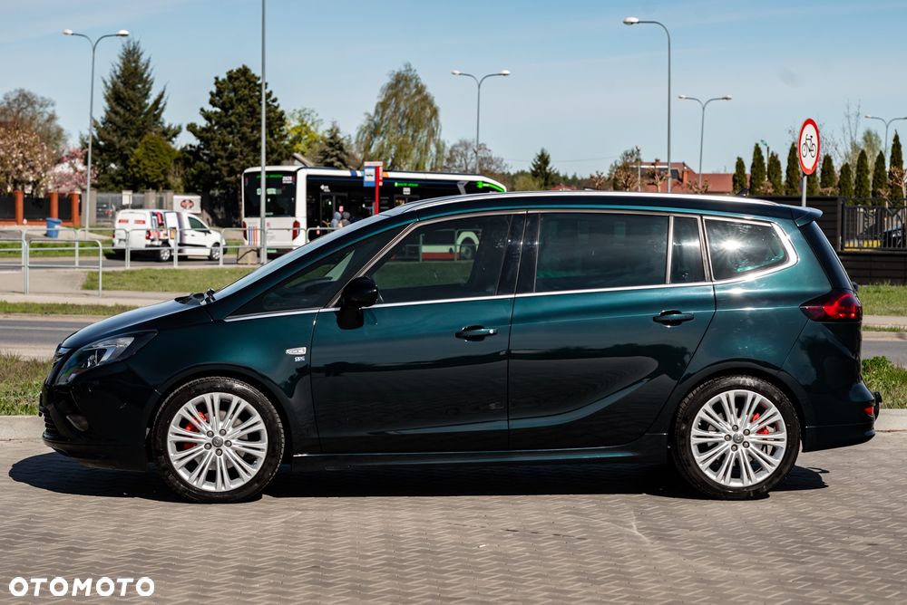 Opel Zafira 1.6 T SIDI Cosmo S&S - 15