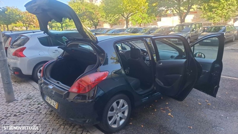 Peugeot 308 1.6 HDi Premium - 11