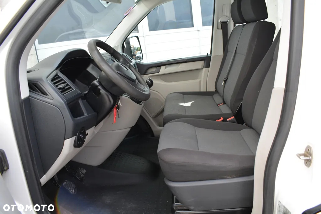 Volkswagen TRANSPORTER T6 DOKA - 25
