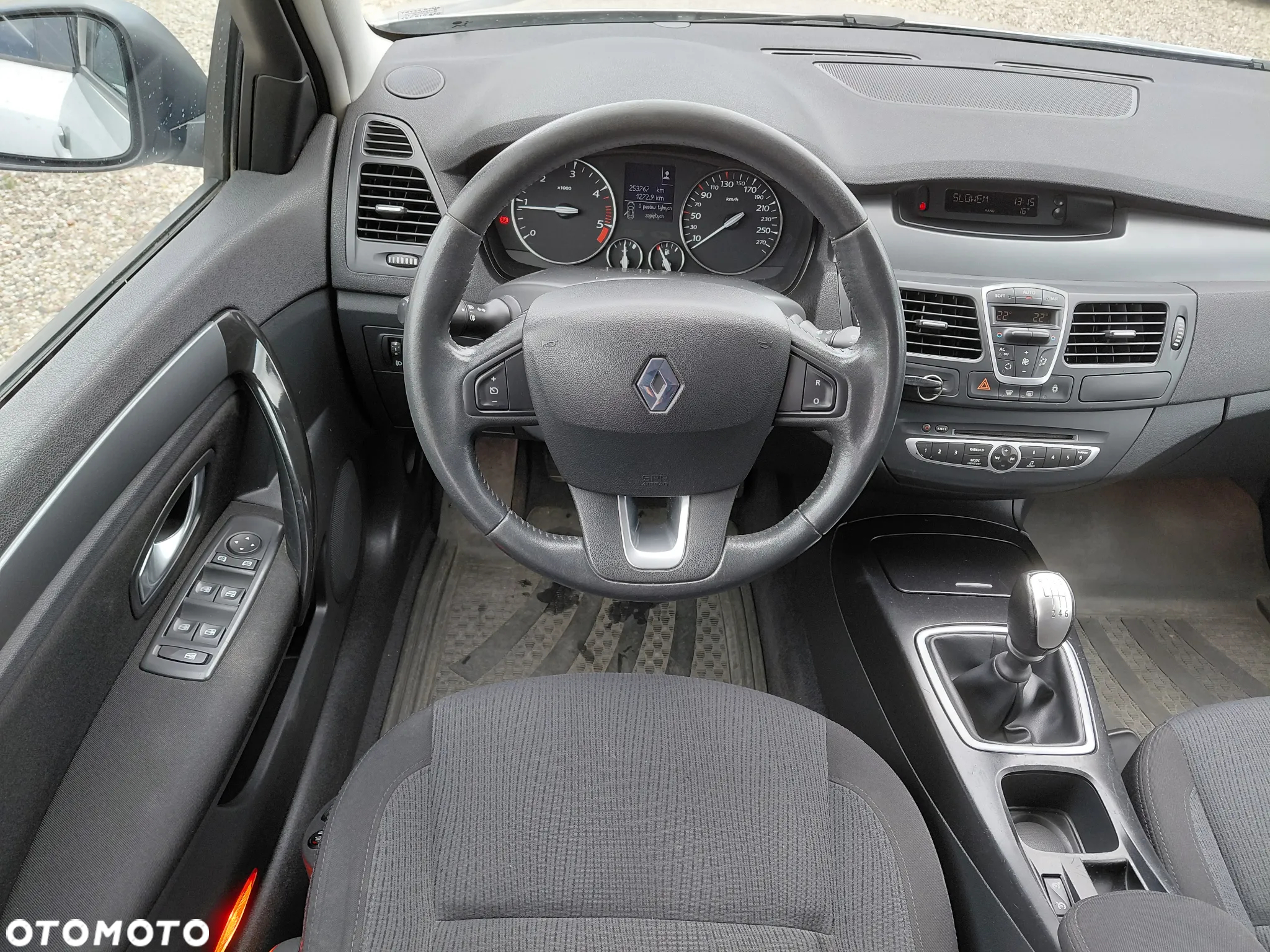 Renault Laguna 2.0 DCi Expression - 6