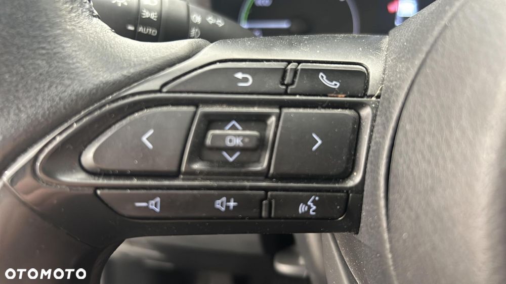 Toyota Yaris Hybrid 1.5 Comfort - 24