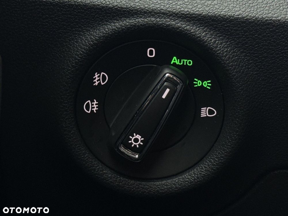 Skoda Kamiq 1.0 TSI Style DSG - 20