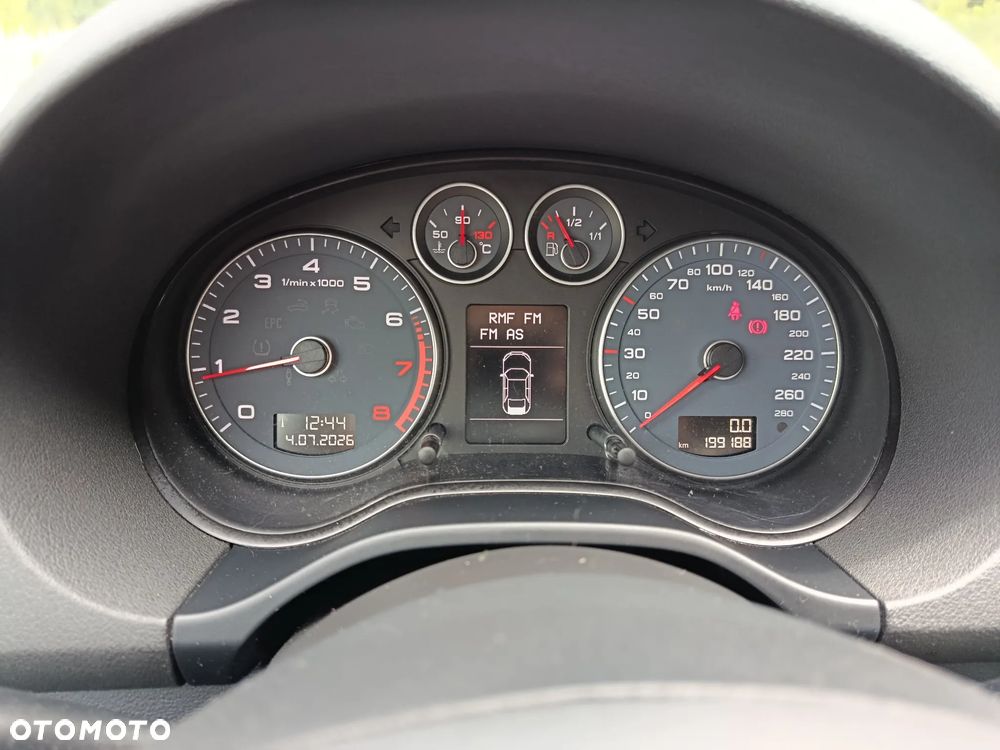Audi A3 Sportback 1.6 Ambiente - 15