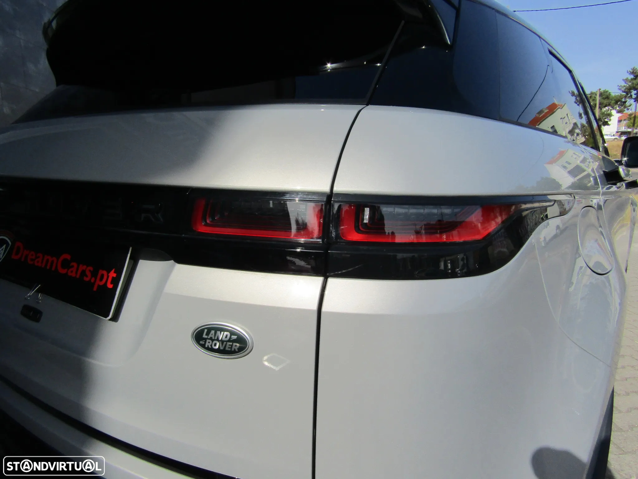 Land Rover Range Rover Evoque 2.0 D200 AWD R-Dynamic Auto - 10