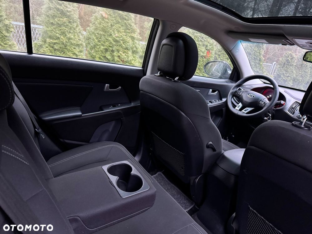 Kia Sportage 2.0 CRDI 4WD Dream-Team Edition - 10