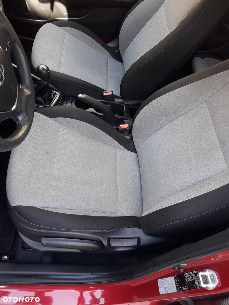 Hyundai i20 - 10