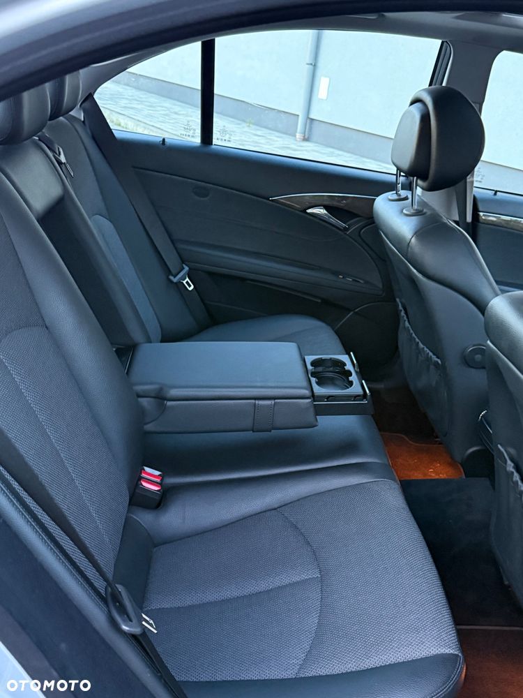 Mercedes-Benz Klasa E - 17