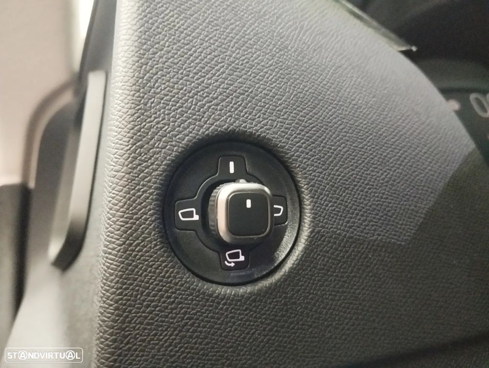 DS DS4 1.5 BlueHDi Bastille EAT8 - 15