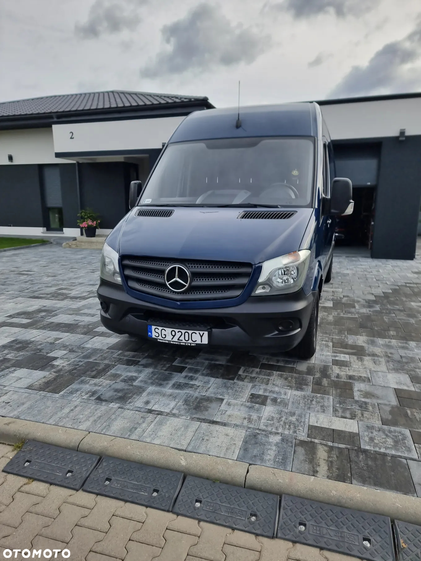Mercedes-Benz Sprinter - 3