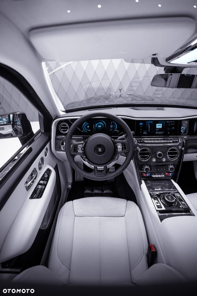 Rolls-Royce Cullinan Series II Black Badge - 8