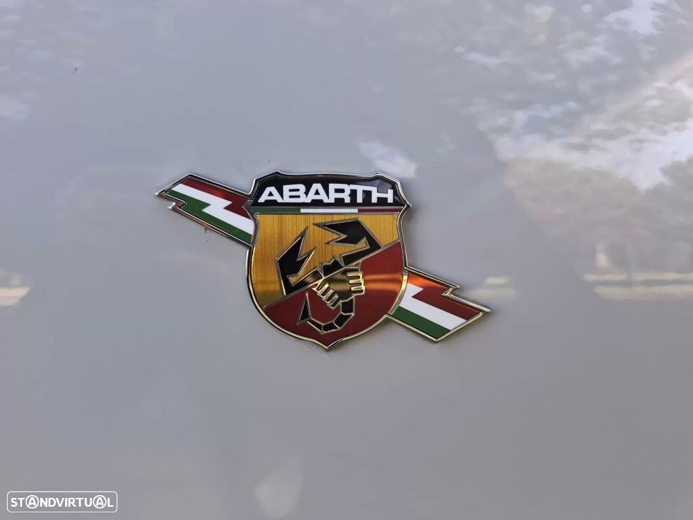 Abarth 695 - 16