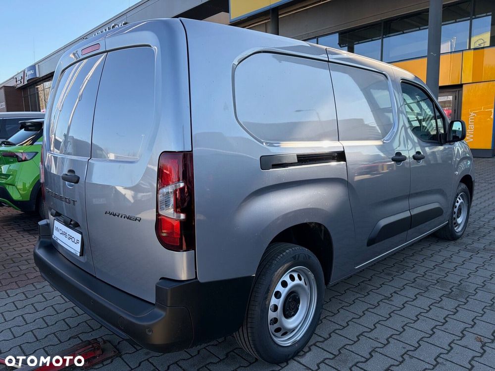 Peugeot partner Furgon XL 1.5 T.Diesel 130KM Automat - 4