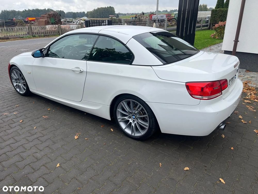BMW Seria 3 335i Cabrio - 6