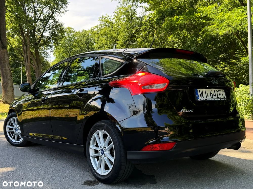 Ford Focus 1.5 EcoBoost Titanium ASS - 3