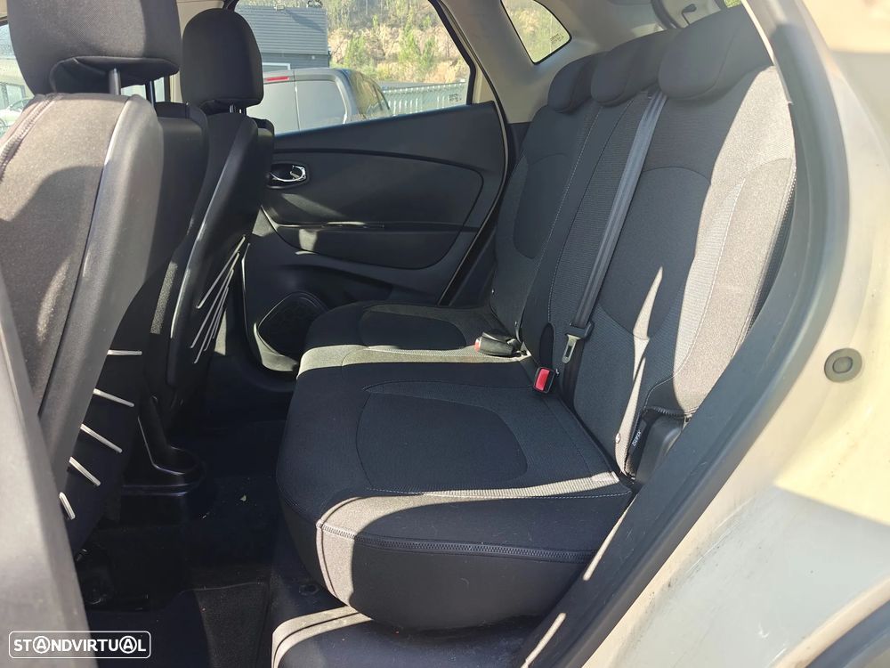 Renault Captur 1.5 dCi Exclusive - 9