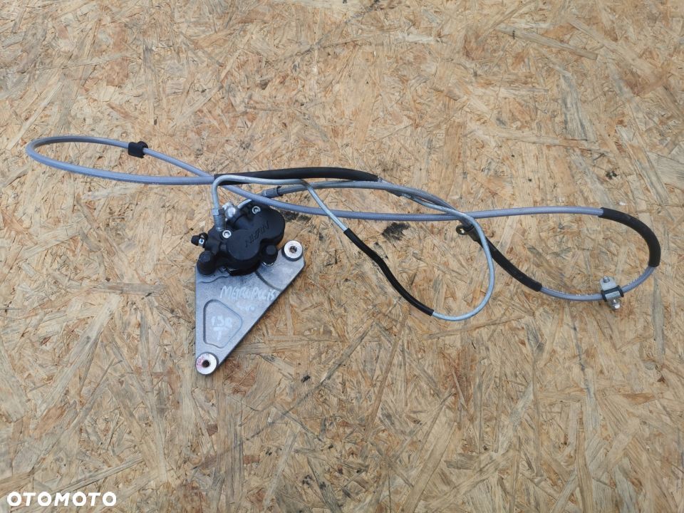 Zacisk  Peugeot Metropolis 400 17-19r - 1