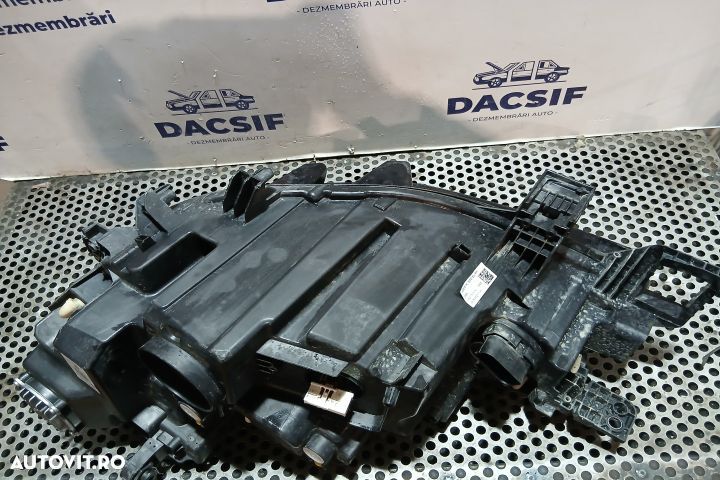 FAR DREAPTA  11B.941.006.B 11B.941.006.B Volkswagen VW ID.4 1 [2020 - - 5