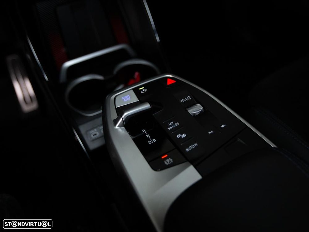 BMW iX1 eDrive20 - 20