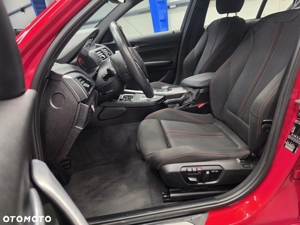 BMW Seria 1 116d Sport Line - 30