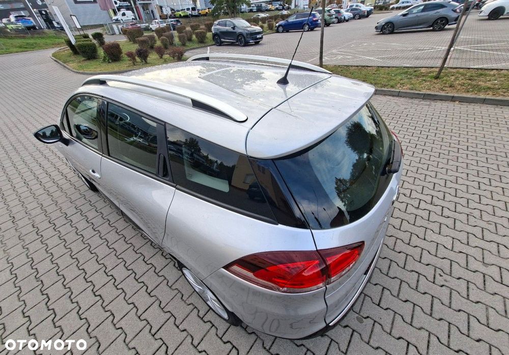 Renault Clio - 13