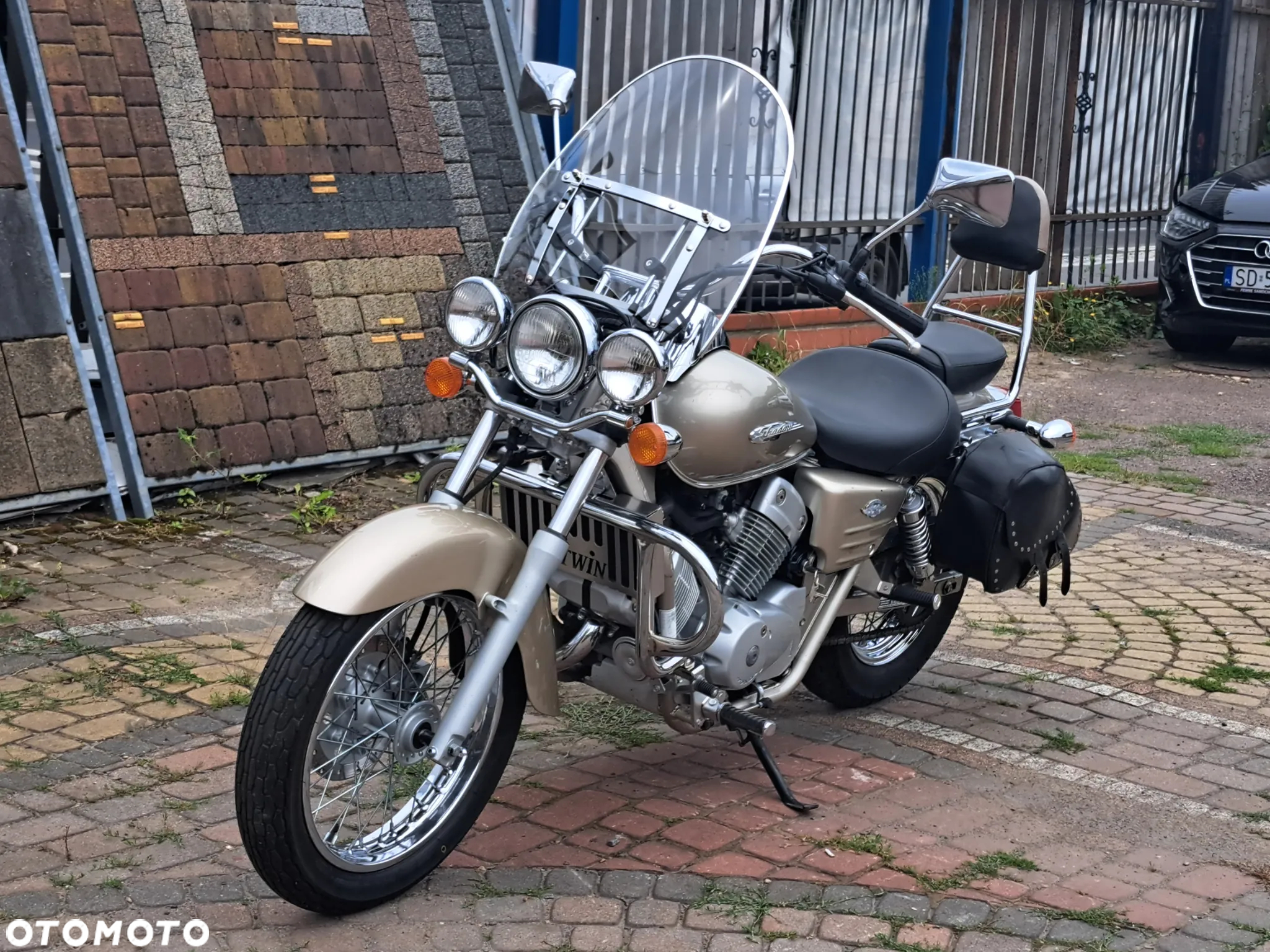 Honda Shadow - 12
