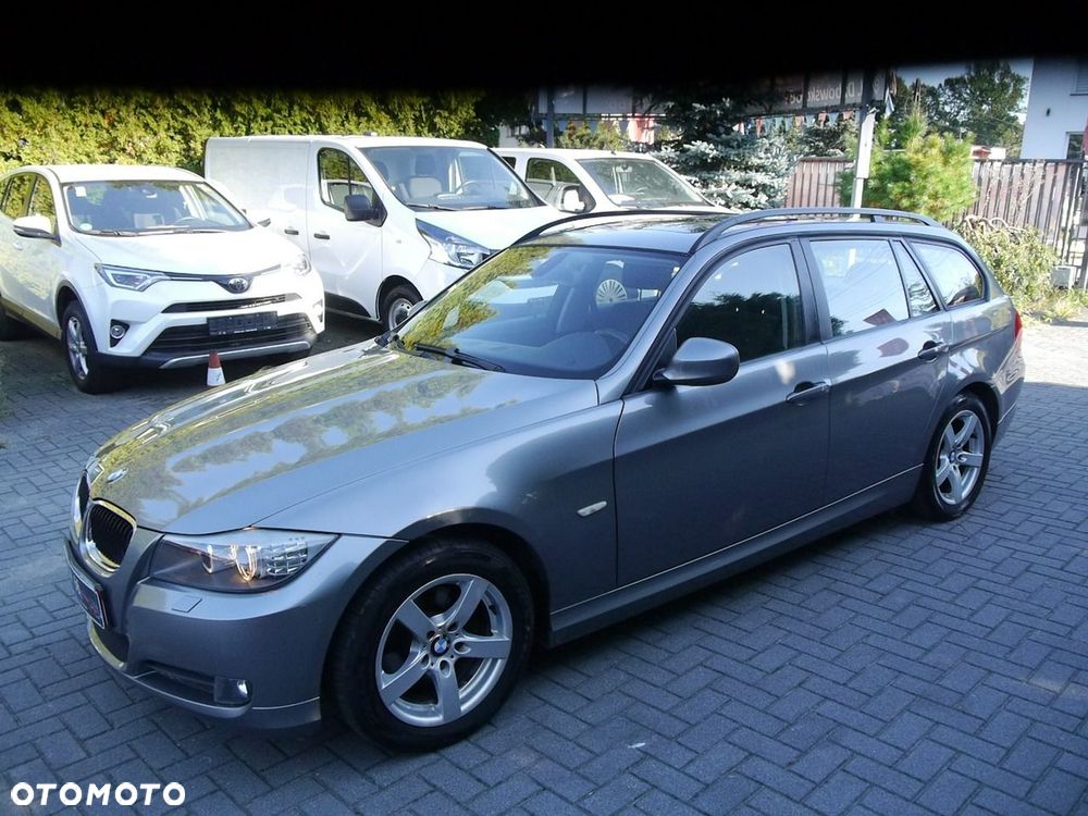 BMW Seria 3 318i Edition Sport - 13