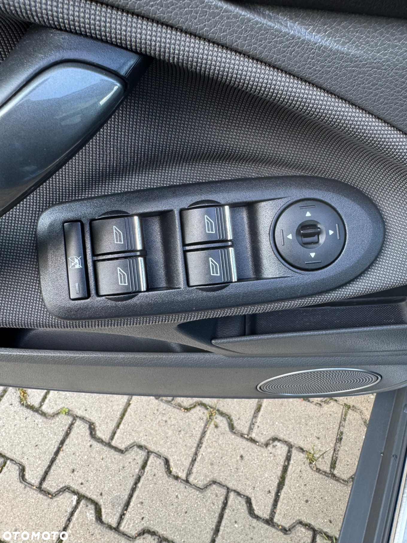 Ford Kuga - 25