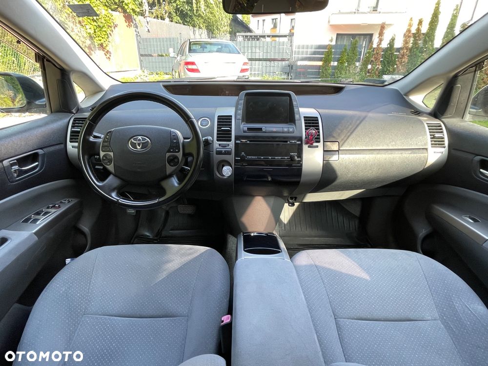 Toyota Prius 1.5 VVT-i Sol (nav) - 4